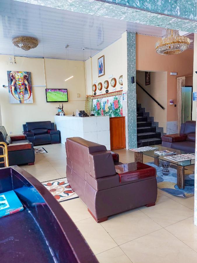 Hotel Relax Kinshasa Exterior foto